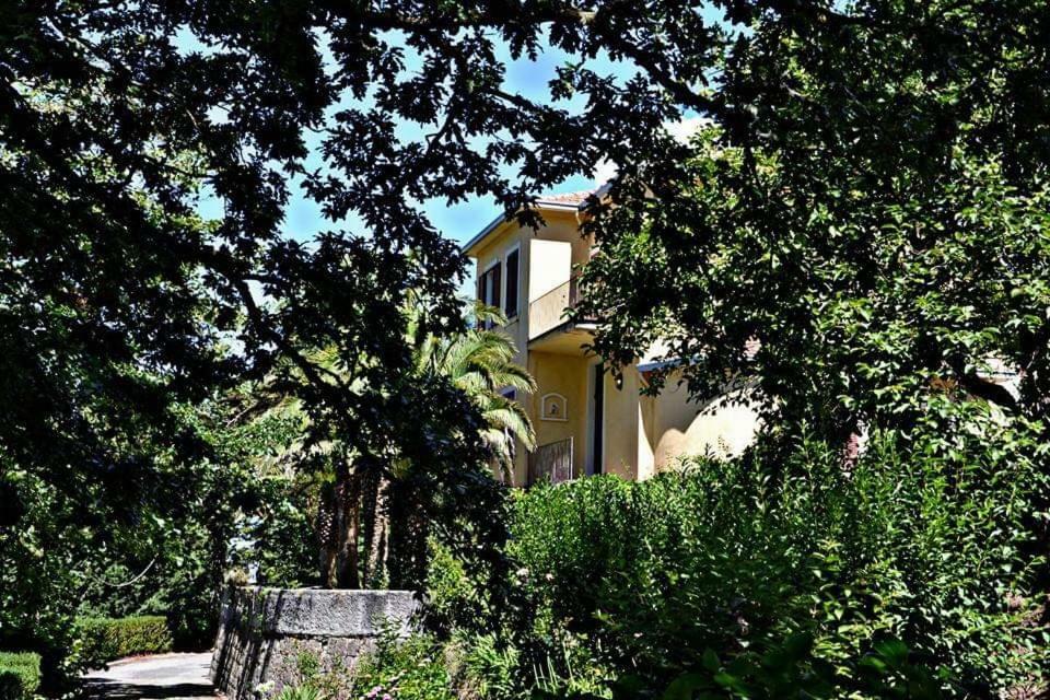 Valle Maira, Agriturismo Nel Parco Dei Nebrodi Villa Tortorici Eksteriør bilde